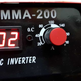 ИНВЕРТОРЕН ЕЛЕКТРОЖЕН ММА-200 RED