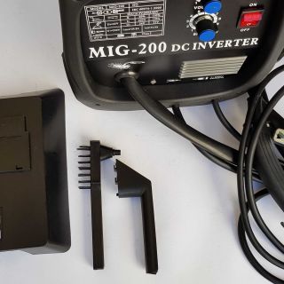 MIG-MAG 200А Co2 Инверторно телоподаващо устройство