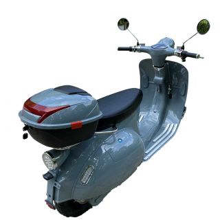 Електрически скутер тип Vespa